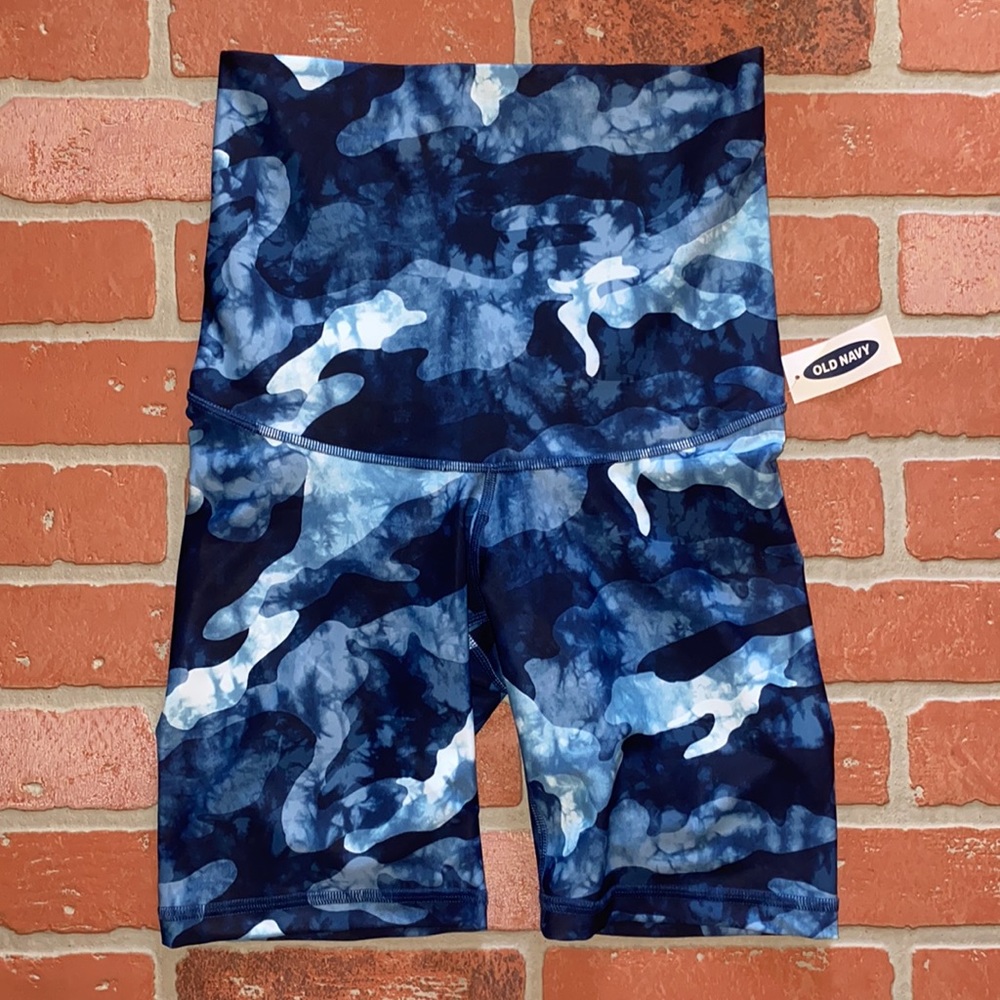 Old Navy Blue Camo High-Waist Bike Shorts